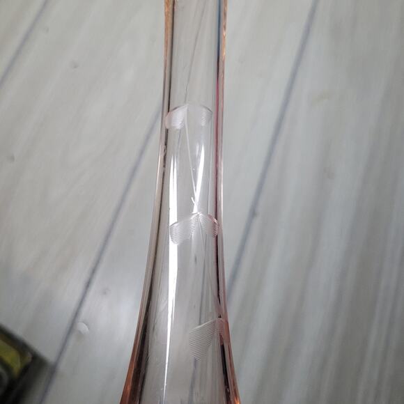 Vntg Pink Depression Swung Glass Fluted Bud Vase With Flower MCM 10" Read - Picture 8 of 9